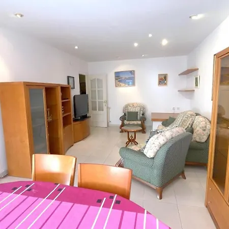 Dr Arruga Apartamento *